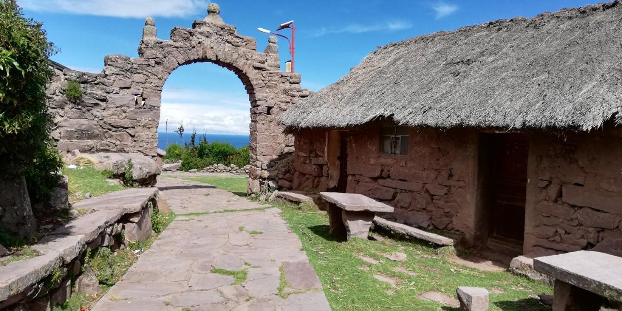 Taquile Hospedaje Mario Уильянопампа Экстерьер фото